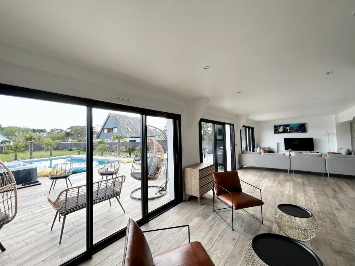 Superbe Villa Tout Confort Avec Piscine Chauffee Er Couverte Et Spa A 2 Pas De La Plage ฟุยส์นอง ภายนอก รูปภาพ
